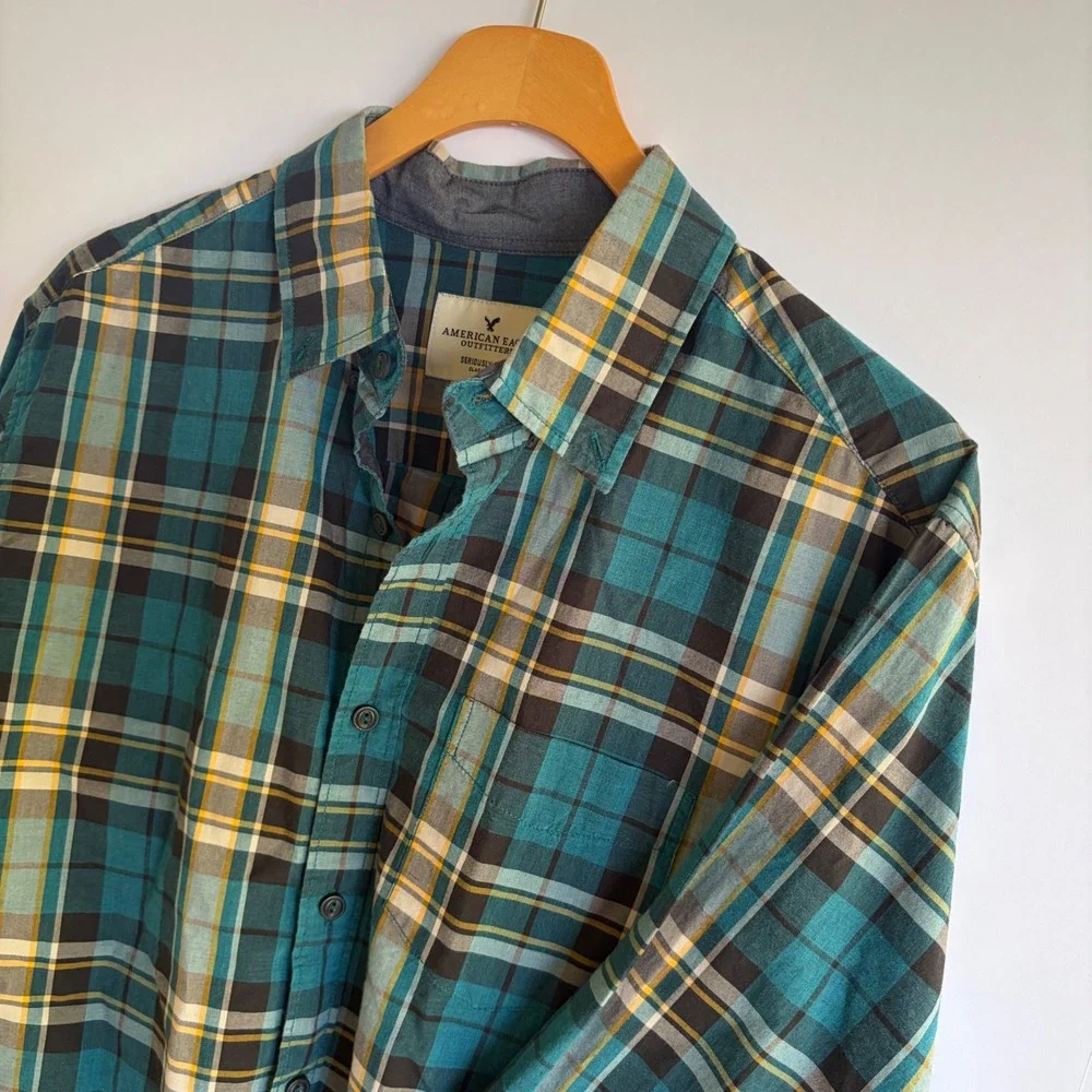 American Eagle Mens Seriously Soft Plaid Button Down Shirt Teal Yellow Classic M